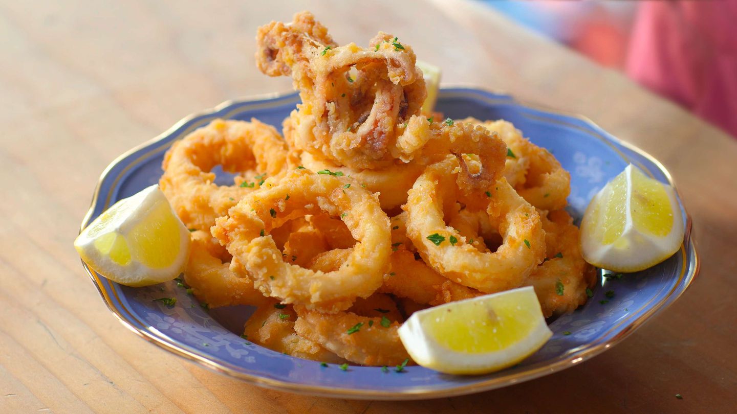 Calamari Anelli Di Totano In Umido Fresco Calamari Fritti Per The
